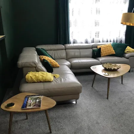 Grand Apartment In Historic Building With Free Parking Canterbury Exterior photo